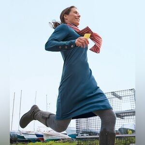 Title Nine Getaway Mockneck Long Sleeve Teal Dress Medium